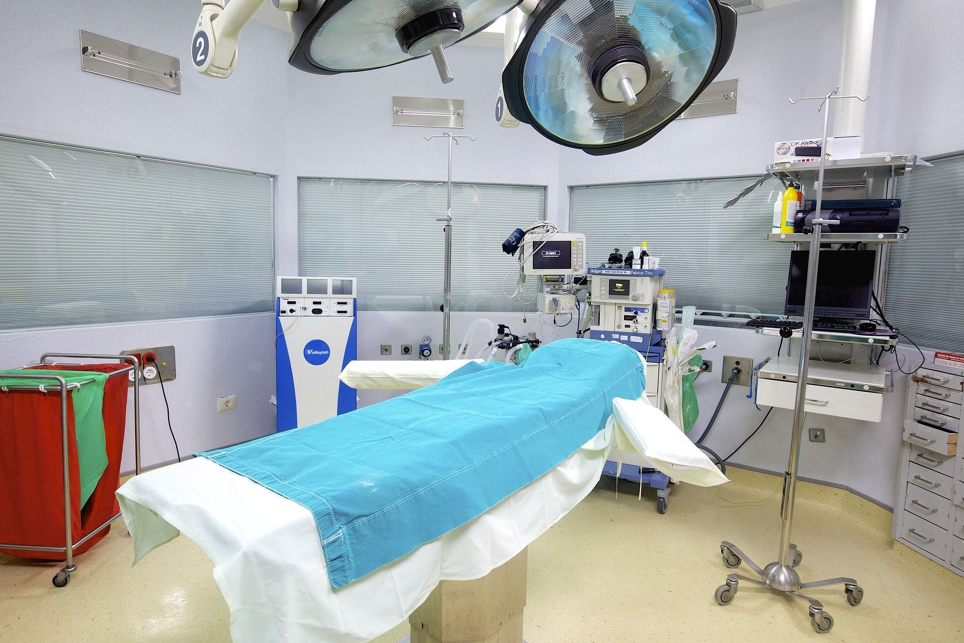 Instrumental y aparatos médico